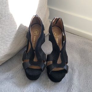 River island with flat from heels